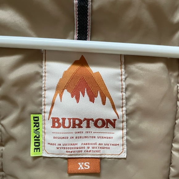 Burton Ski Jacket - Picture 8 of 11